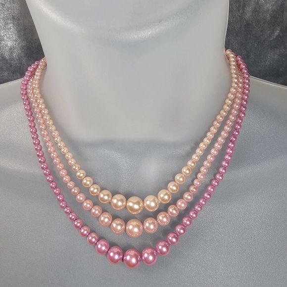 Pink Ombre Pearl Necklace Vtg Simulated Graduated Feminine Elegant Estate Jewel - Picture 6 of 10